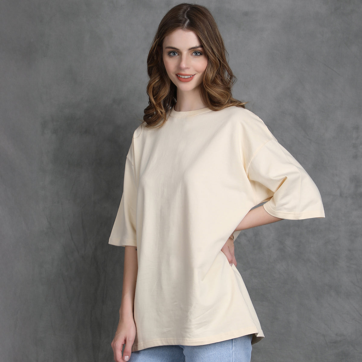 11:11 Beige Oversized Comfort